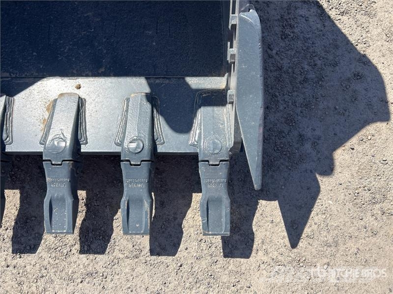 Hyundai 1100 mm Q/C Digging Excavator Bucket (Unused) Buckets