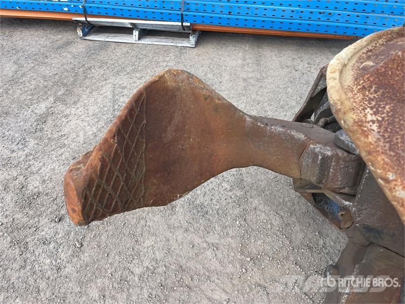 Hyundai 1200 mm Orange Peel Grab Other components