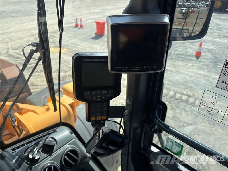 Hyundai HL770-9 لوادر بعجل