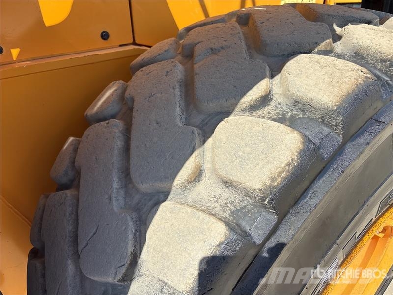 Hyundai HL770-9 لوادر بعجل