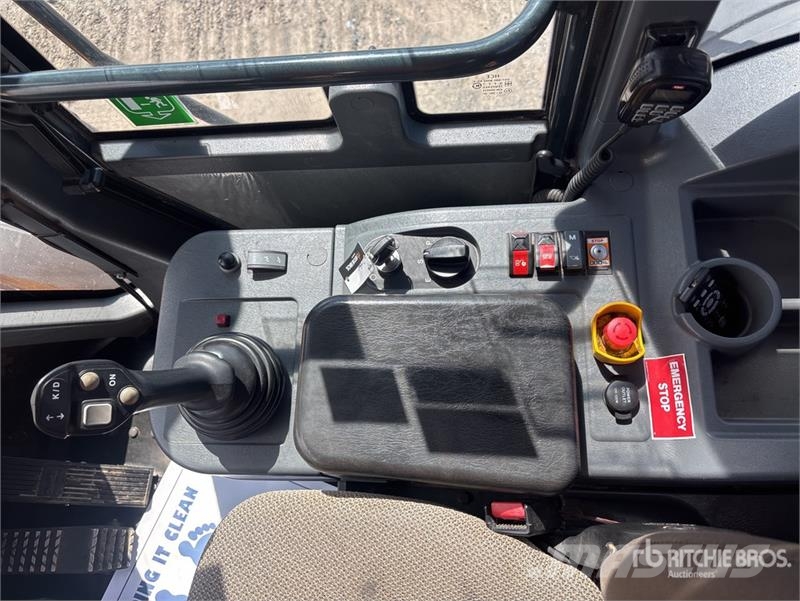 Hyundai HL770-9 لوادر بعجل