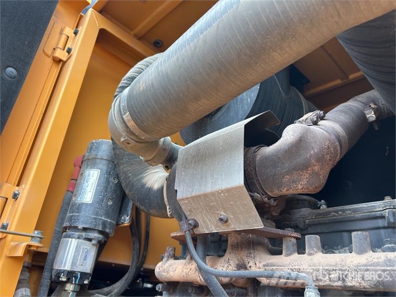 Hyundai HL770-9 لوادر بعجل