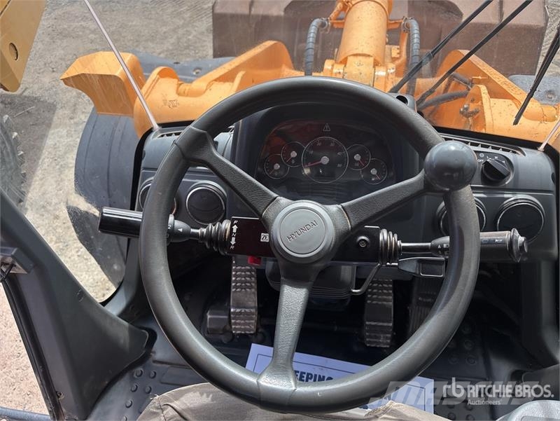 Hyundai HL770-9 لوادر بعجل