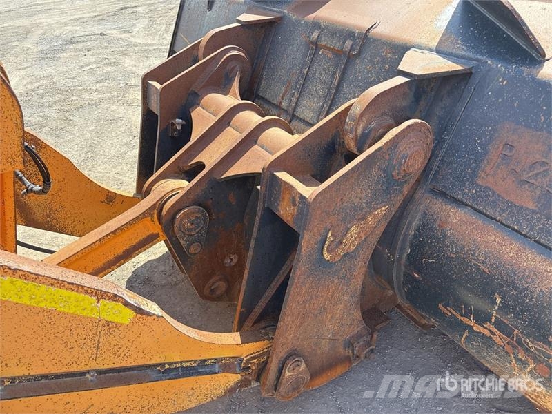 Hyundai HL770-9 لوادر بعجل