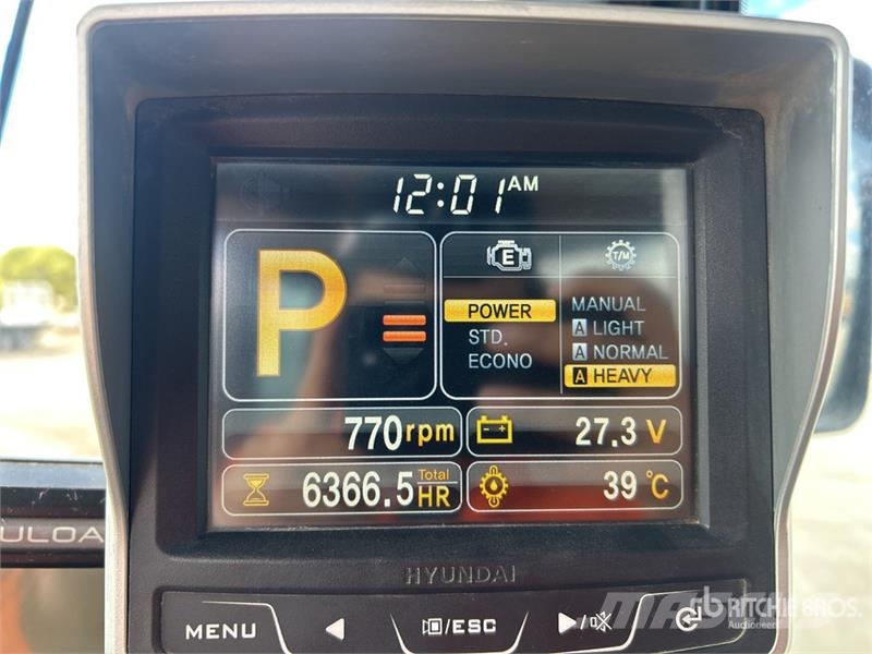 Hyundai HL770-9 لوادر بعجل