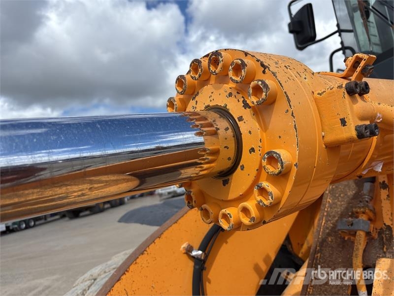 Hyundai HL770-9 لوادر بعجل