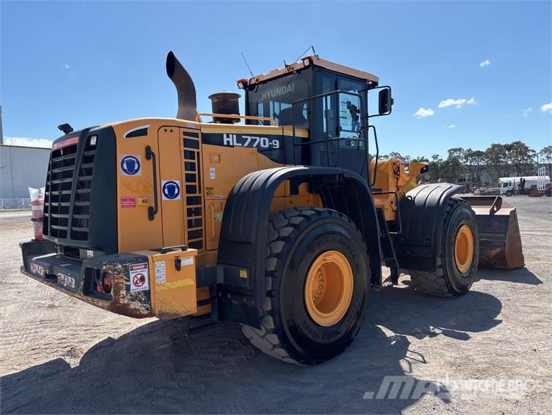 Hyundai HL770-9 لوادر بعجل