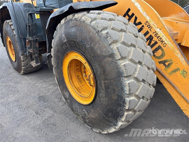 Hyundai HL770-9 لوادر بعجل