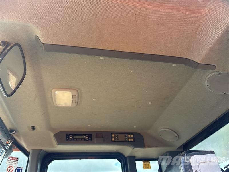 Hyundai HL770-9 لوادر بعجل