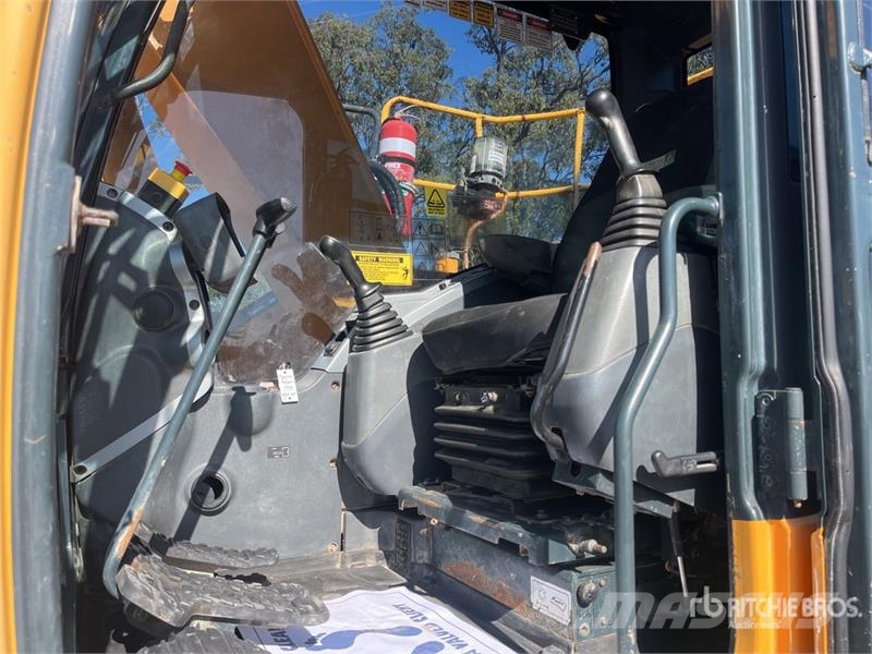 Hyundai Robex 145CR-9 Tracked Excavator Vikšriniai ekskavatoriai