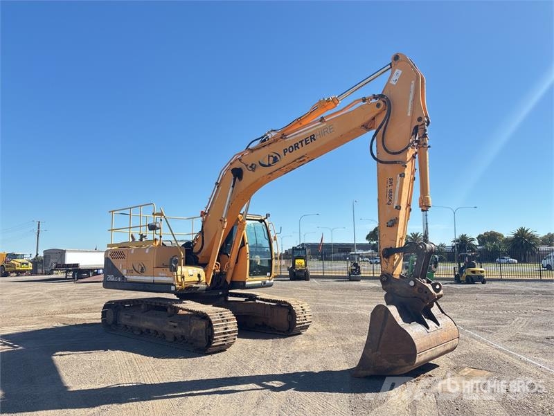 Hyundai Robex 210LC-9 Tracked Excavator Bageri gusjeničari