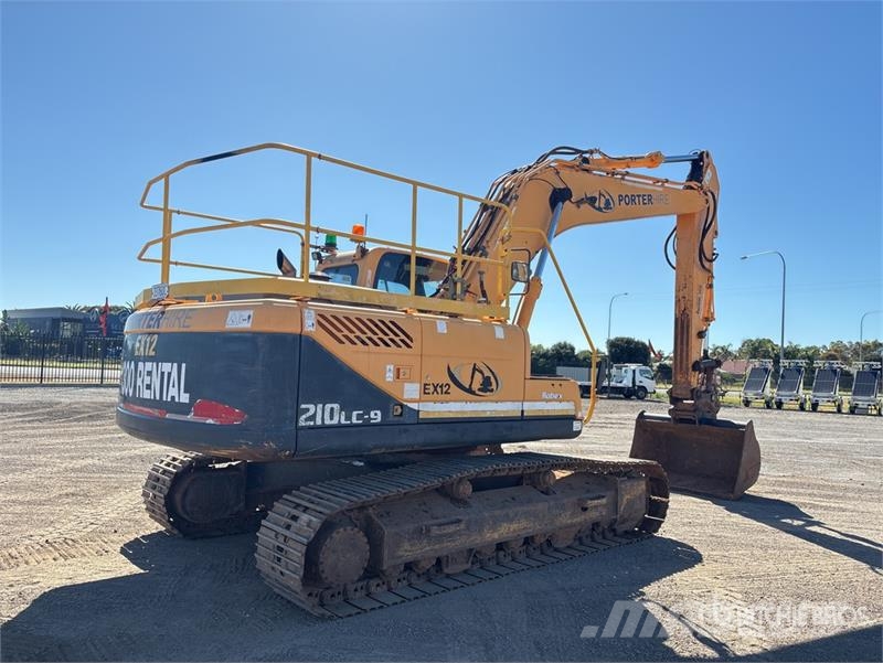 Hyundai Robex 210LC-9 Tracked Excavator Bageri gusjeničari