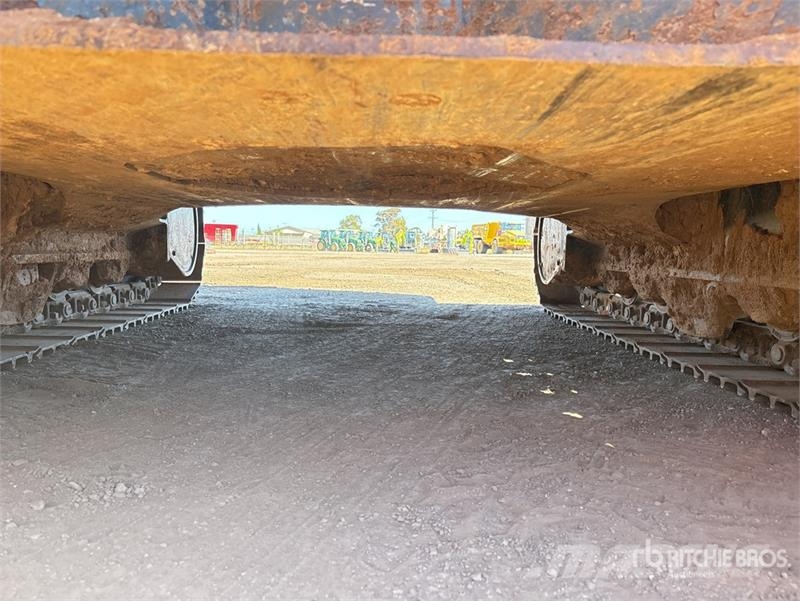 Hyundai Robex 210LC-9 Tracked Excavator Bageri gusjeničari