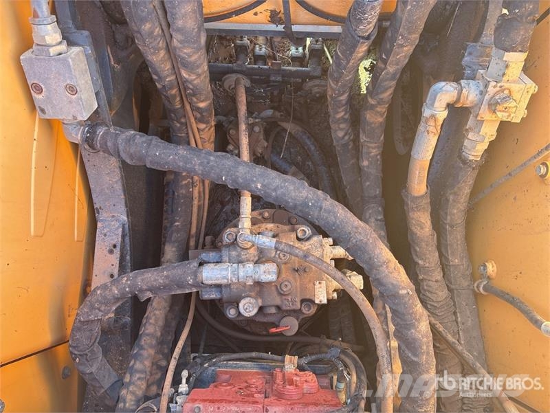 Hyundai Robex 210LC-9 Tracked Excavator Bageri gusjeničari