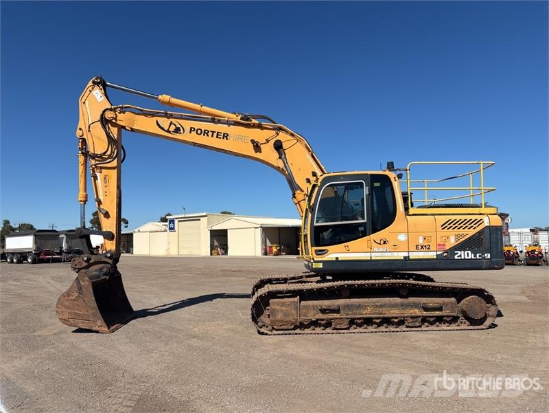 Hyundai Robex 210LC-9 Tracked Excavator Bageri gusjeničari