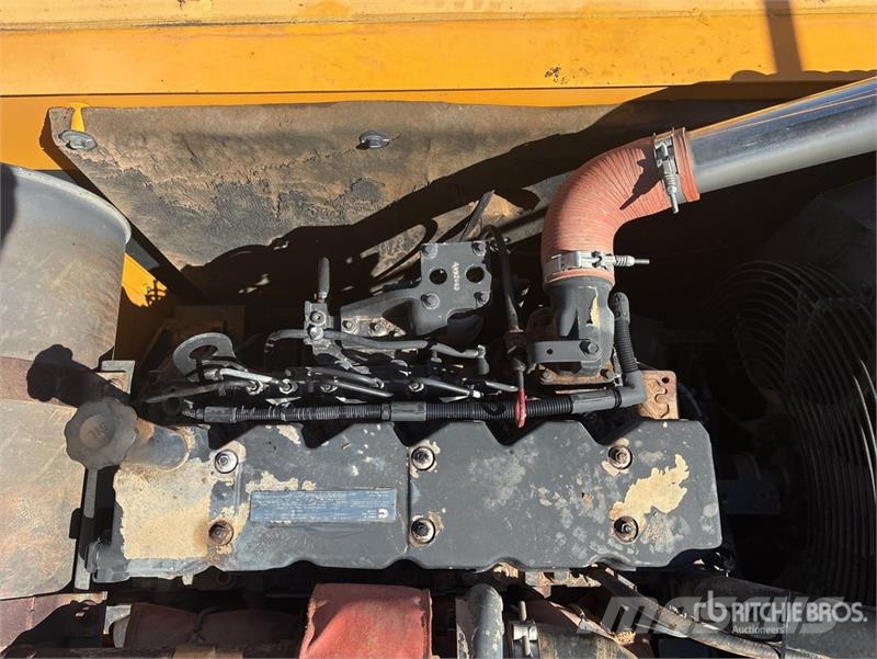 Hyundai Robex 210LC-9 Tracked Excavator Bageri gusjeničari