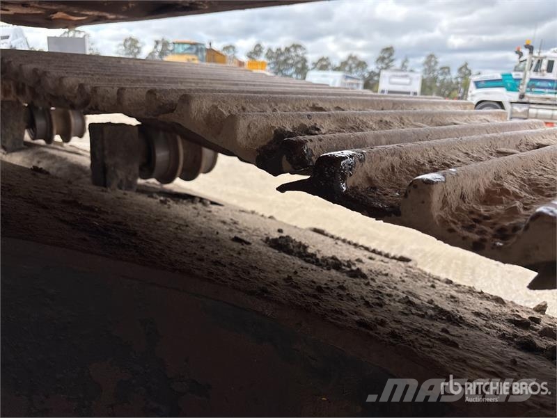 Hyundai Robex 290LC-7 Long Reach Tracked Excavator Pelle sur chenilles