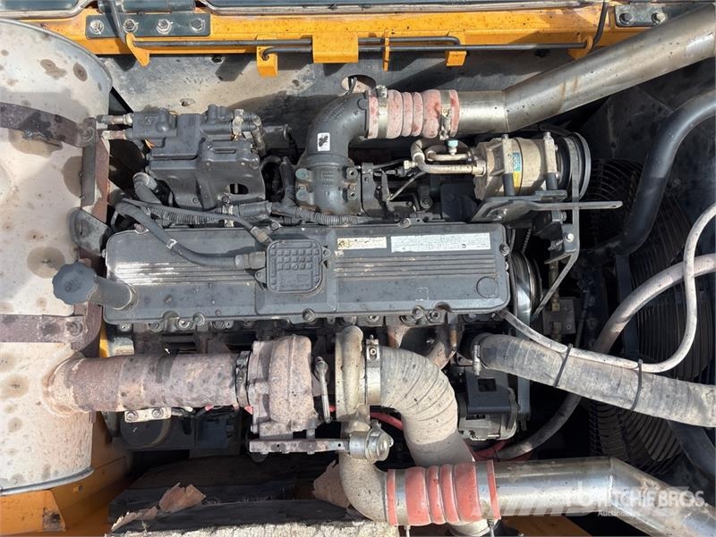 Hyundai Robex 320LC-9 Гусеничні екскаватори