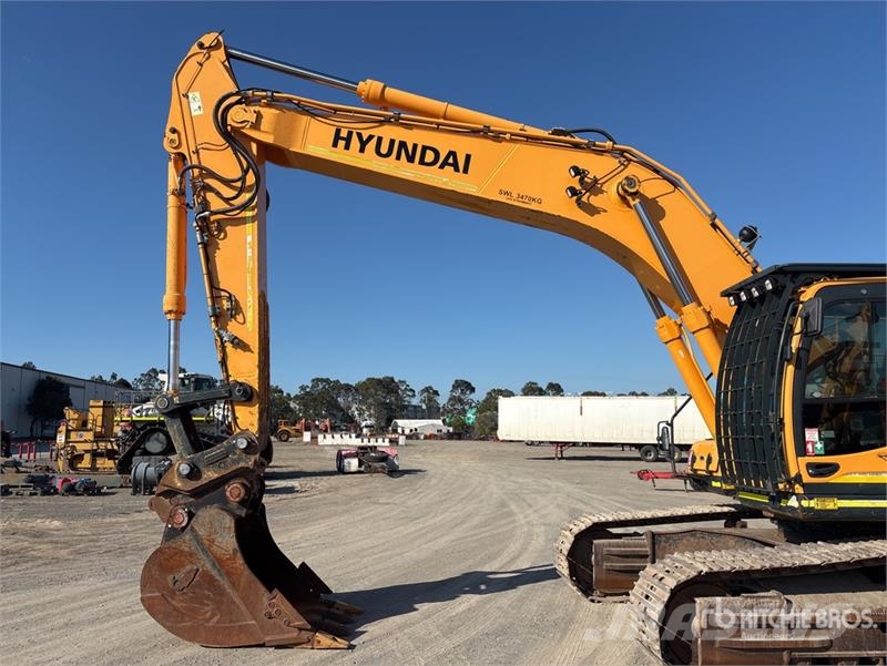 Hyundai Robex 320LC-9 Гусеничні екскаватори