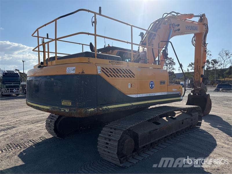 Hyundai Robex 320LC-9 Гусеничні екскаватори