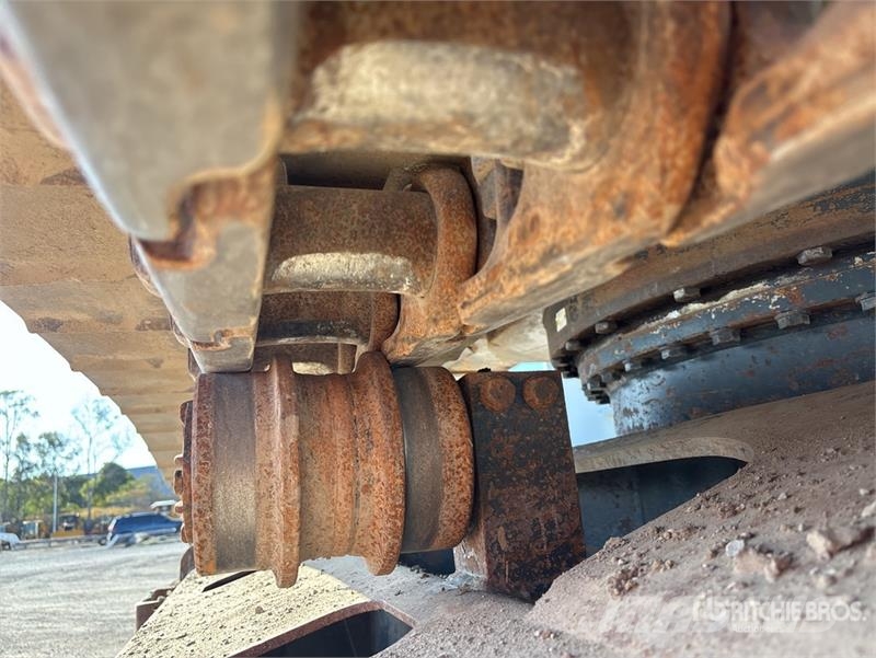 Hyundai Robex 320LC-9 Гусеничні екскаватори