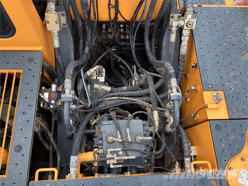 Hyundai Robex 480LC-9 Tracked Excavator Bageri guseničari