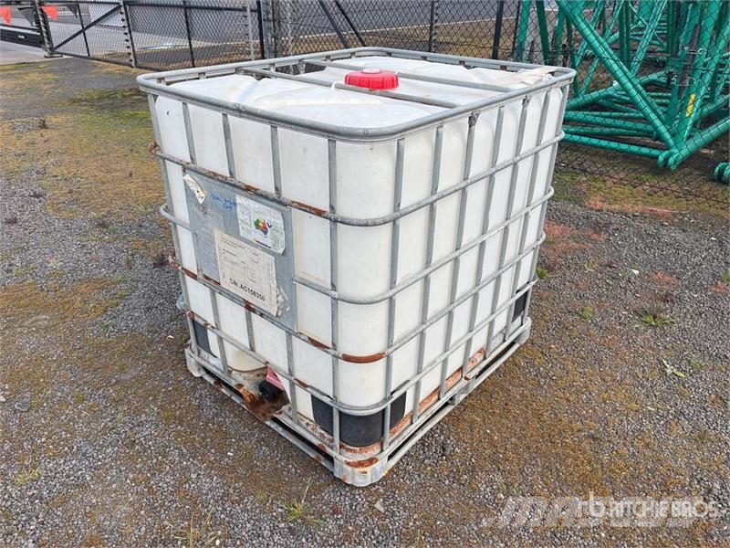 IBC 1000 L Tank Fuel and additive tanks