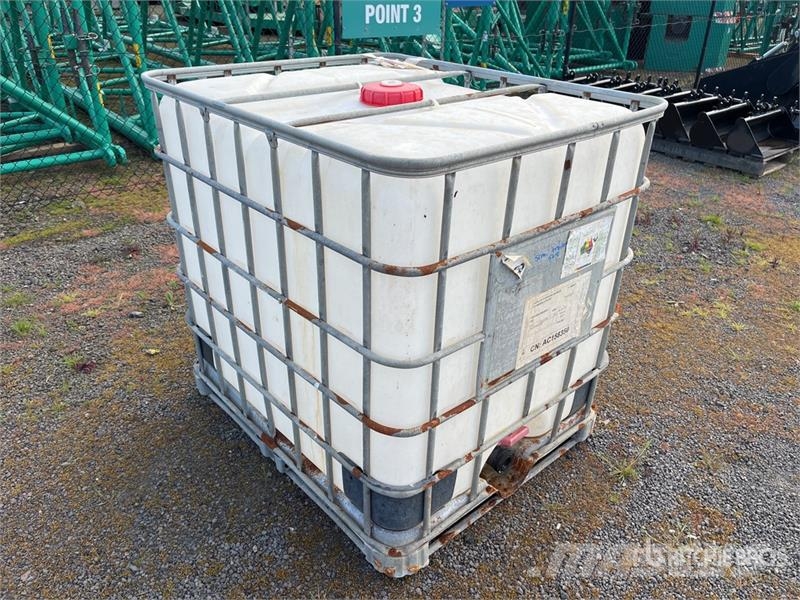 IBC 1000 L Tank Fuel and additive tanks