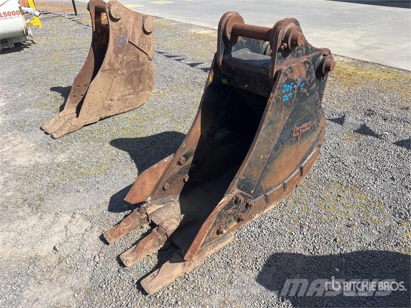 Impact 550 mm Q/C Digging Excavator Bucket - Fits 12 t -  دلاء