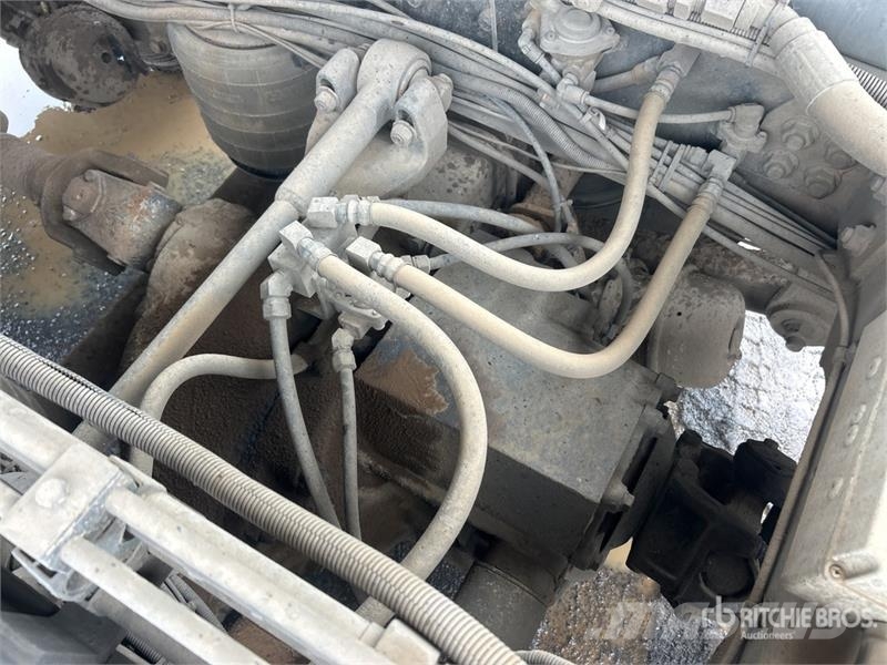 International Eagle 9200L 6x4 T/A Dump Truck 自卸式货车