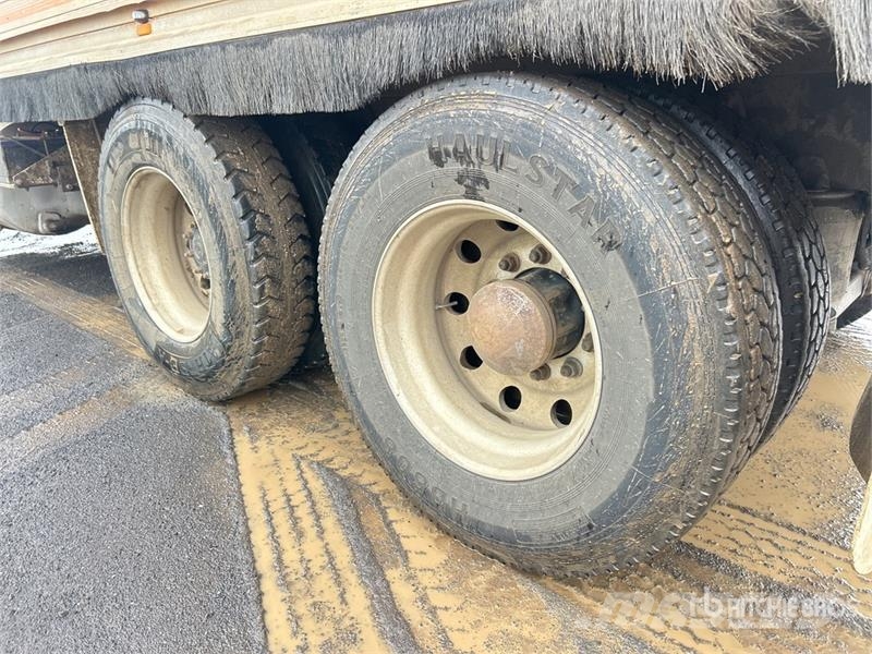 International Eagle 9200L 6x4 T/A Dump Truck 自卸式货车