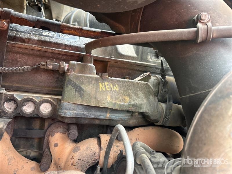 International Eagle 9200L 6x4 T/A Dump Truck 自卸式货车
