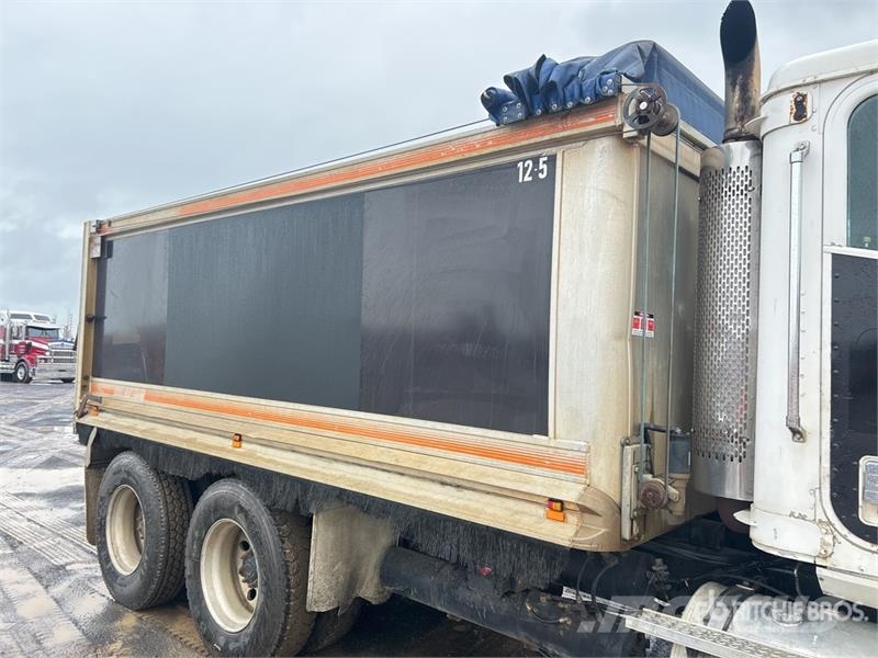 International Eagle 9200L 6x4 T/A Dump Truck 自卸式货车