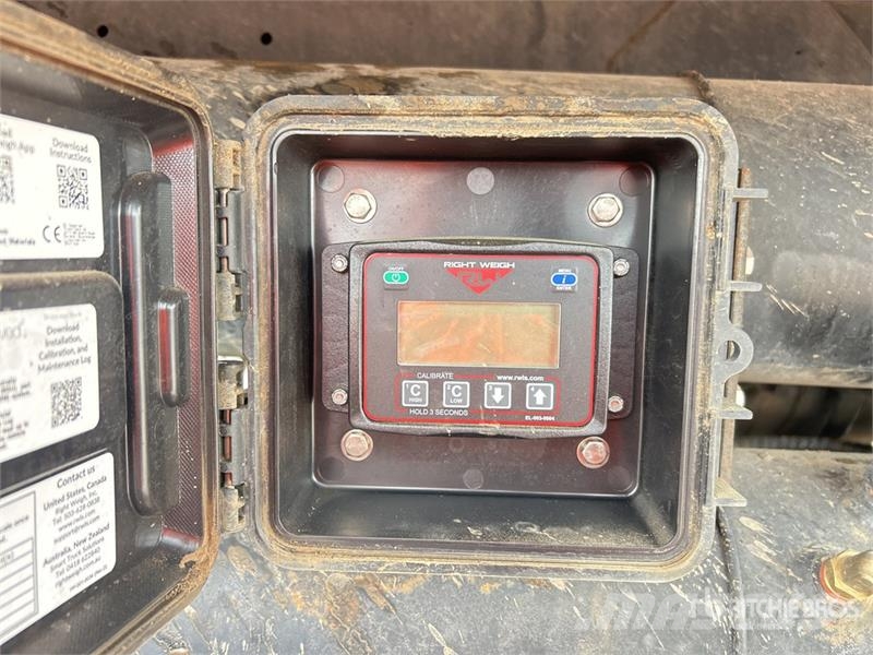 International Eagle 9200L 6x4 T/A Dump Truck 自卸式货车