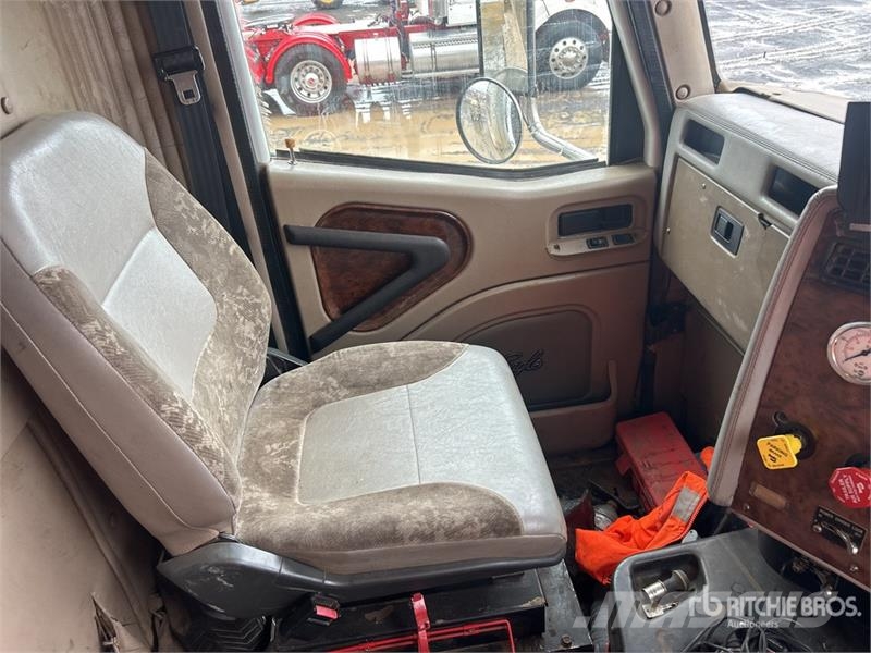 International Eagle 9200L 6x4 T/A Dump Truck 自卸式货车