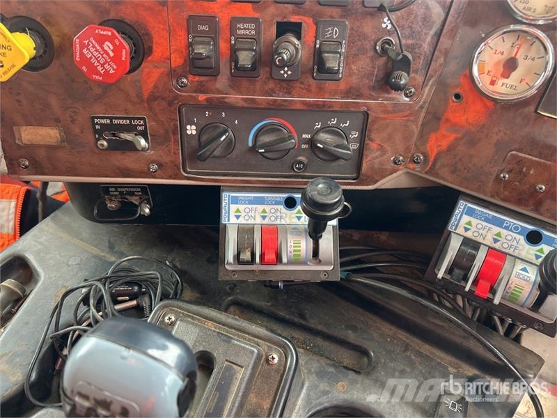 International Eagle 9200L 6x4 T/A Dump Truck 自卸式货车