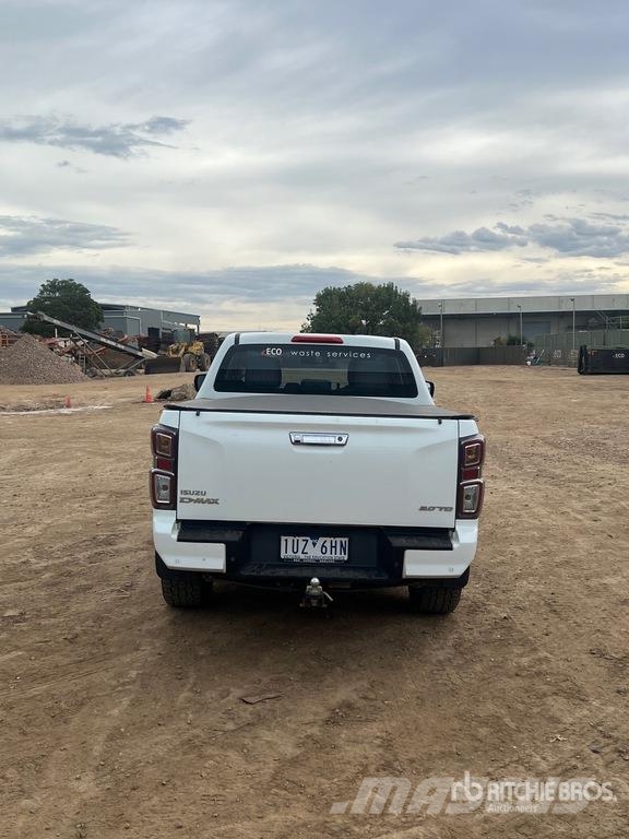 Isuzu D-Max 4x2 Dual Cab Pickup Muu
