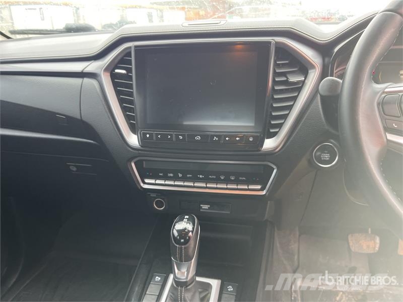 Isuzu D-Max 4x2 Dual Cab Pickup Ostalo