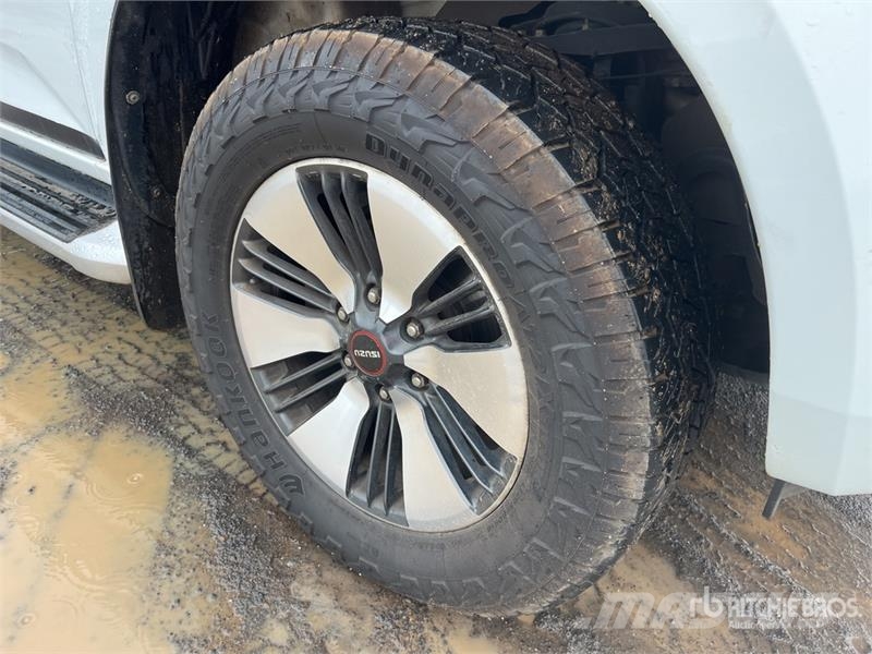 Isuzu D-Max 4x2 Dual Cab Pickup Ostalo