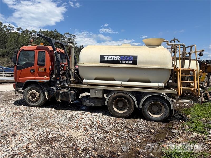 Isuzu F3 FVZ Cisterny na vodu