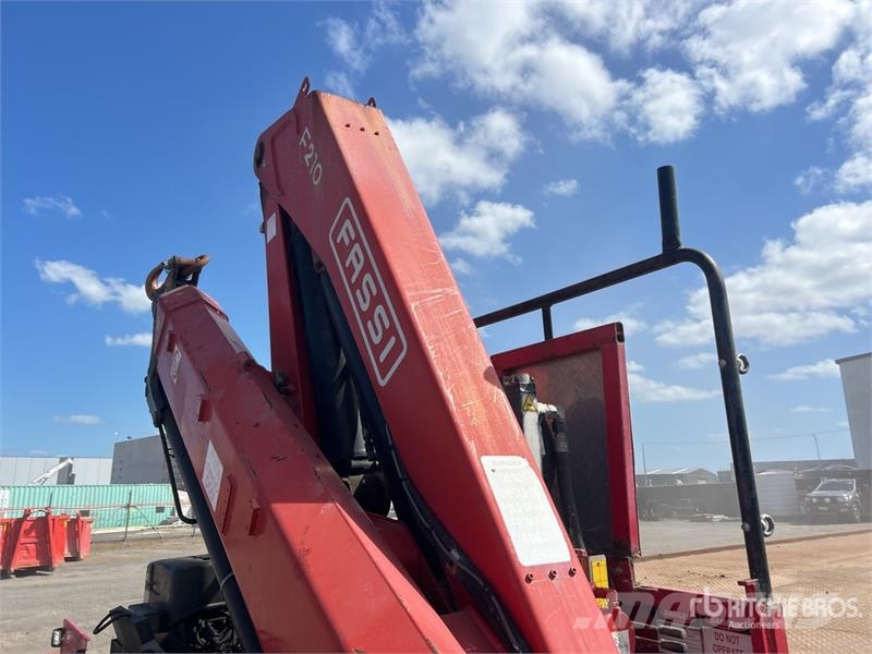 Isuzu Fassi F210 A 22 Knuckle Boom on  Isuzu FH FXZ 6x4  Kranbilar