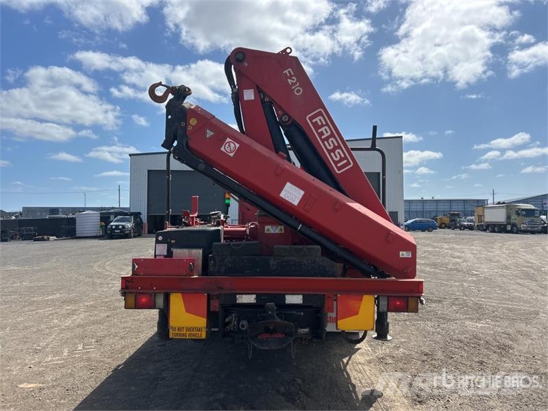 Isuzu Fassi F210 A 22 Knuckle Boom on  Isuzu FH FXZ 6x4  Kranbilar