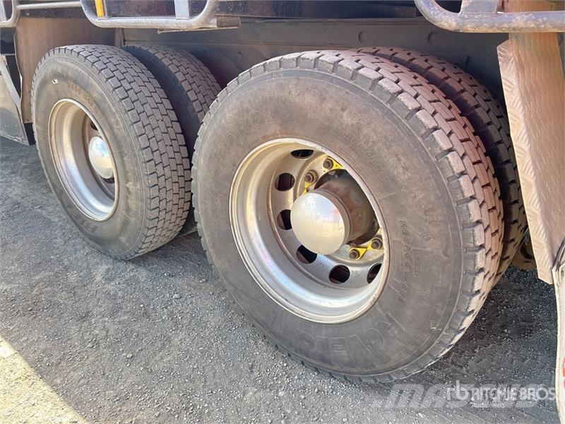 Isuzu Fassi F210 A 22 Knuckle Boom on  Isuzu FH FXZ 6x4  Kranbilar