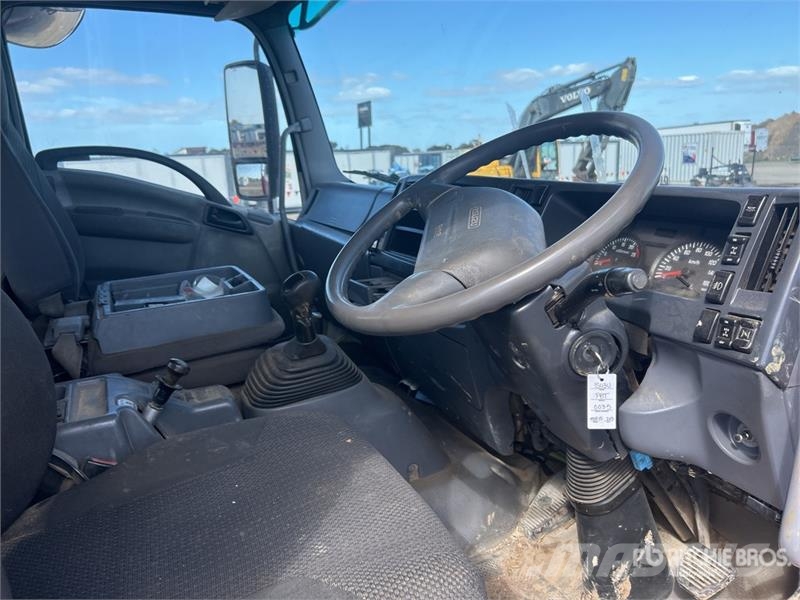 Isuzu Fassi F210 A 22 Knuckle Boom on  Isuzu FH FXZ 6x4  Kranbilar