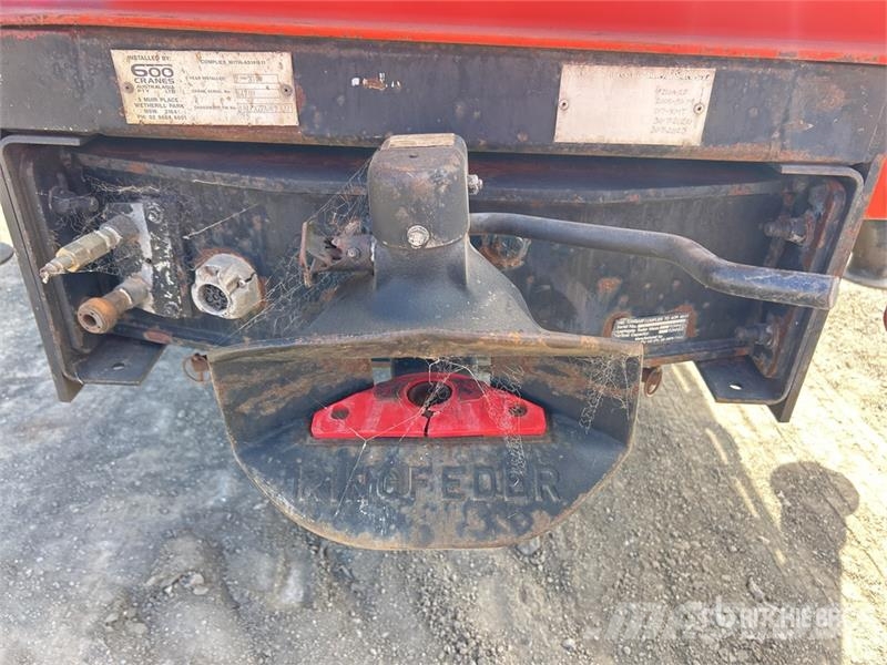 Isuzu FH FXZ 6x4 w/2010 Fassi 9.2 Ton F210 Flatbed Truck Crane trucks