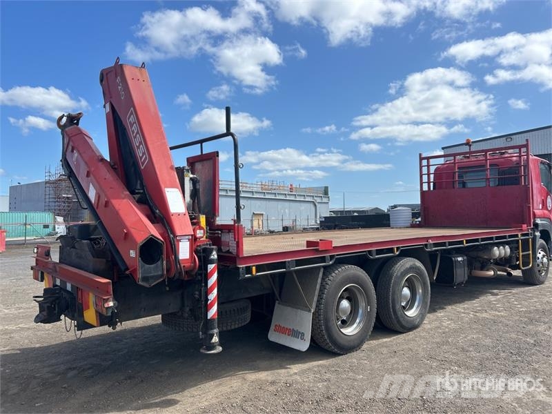 Isuzu FH FXZ 6x4 w/2010 Fassi 9.2 Ton F210 Flatbed Truck Crane trucks