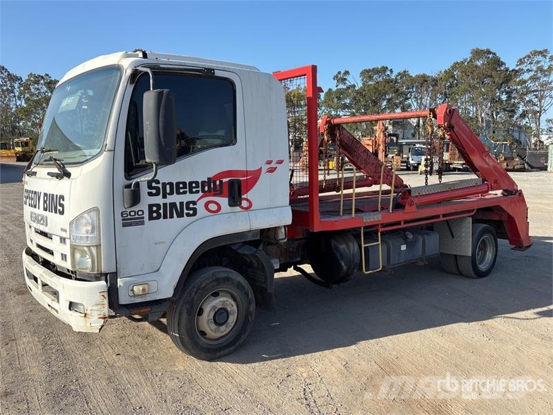Isuzu Frr600 4x2 Hooklift Truck Krokbil