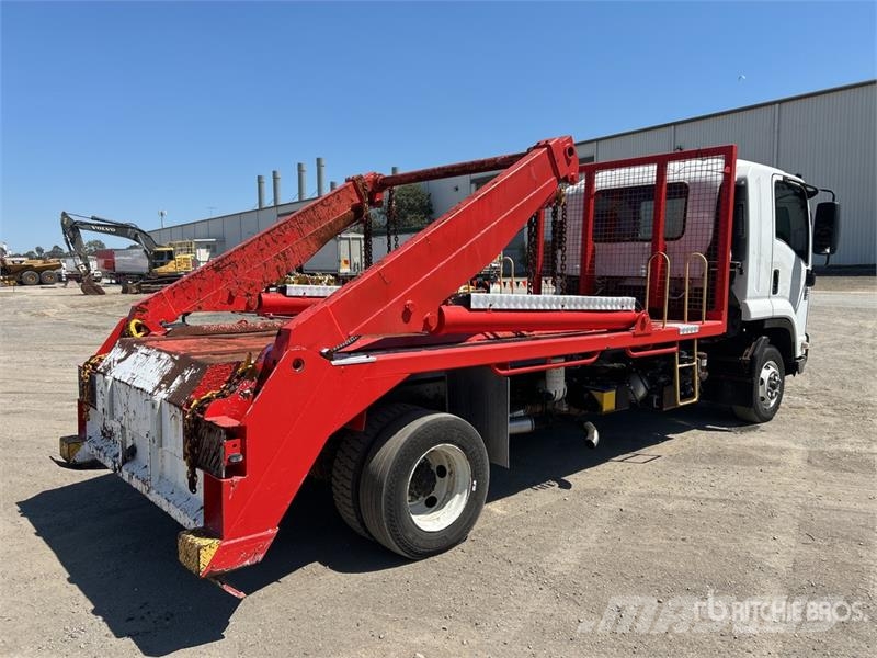 Isuzu FRR600 4x2 Lugger Truck Autre camion