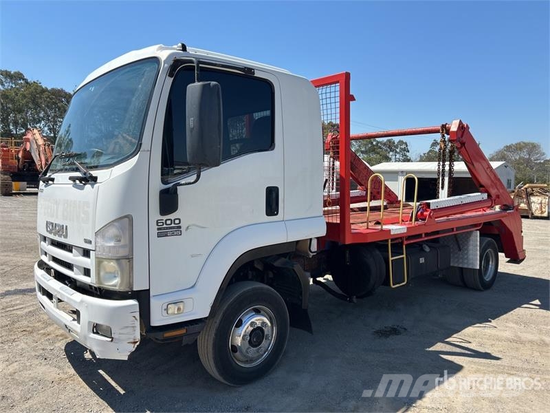 Isuzu FRR600 4x2 Lugger Truck Autre camion