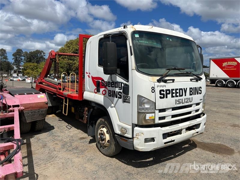 Isuzu Frr600 Hooklift Truck Hákový nosič kontajnerov